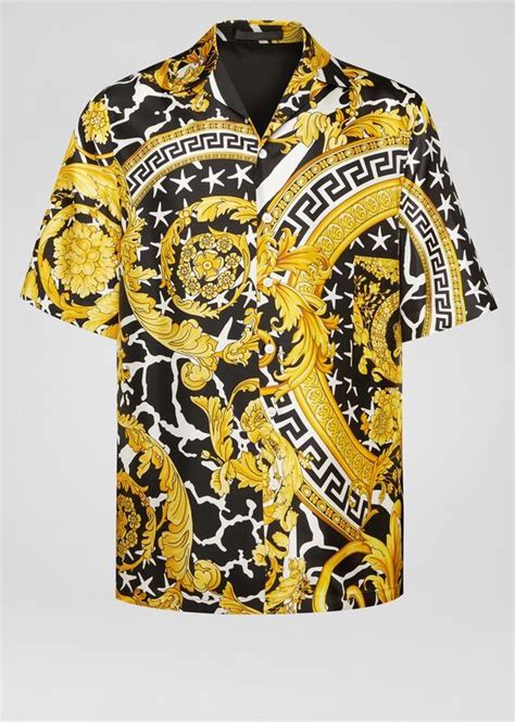 versace baraque short|versace barocco logo.